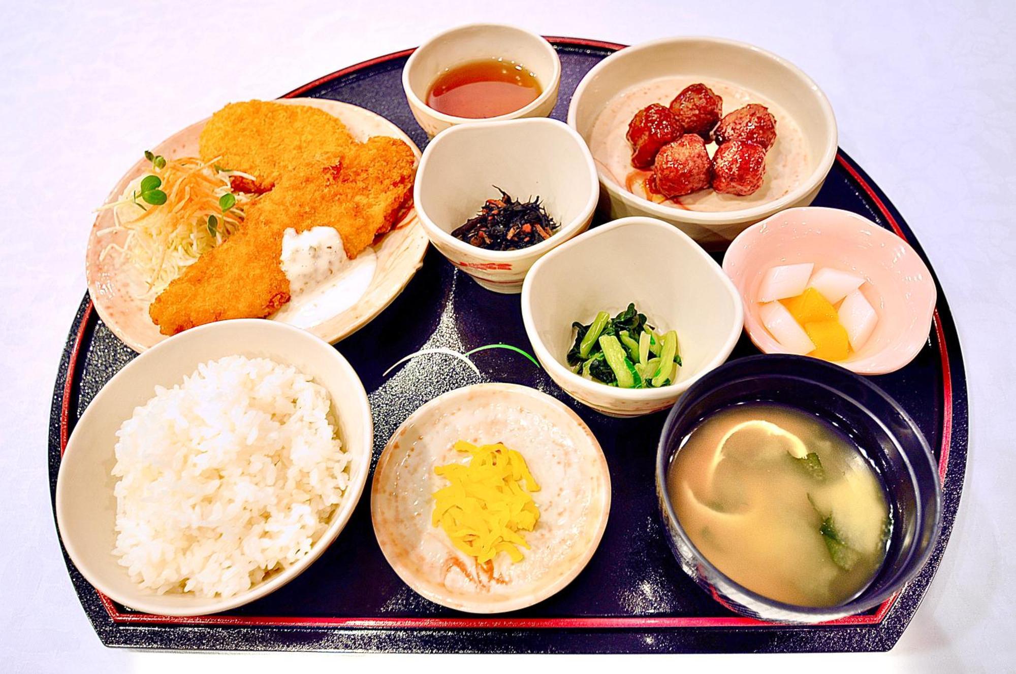 Kurashiki Ekimae Universal Hotel Εξωτερικό φωτογραφία